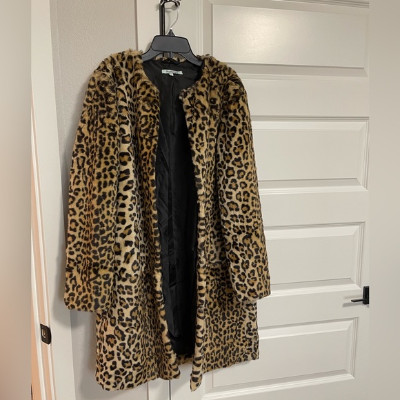 Nostalgia Jackets & Blazers - Long Cheetah Faux Fur Jacket